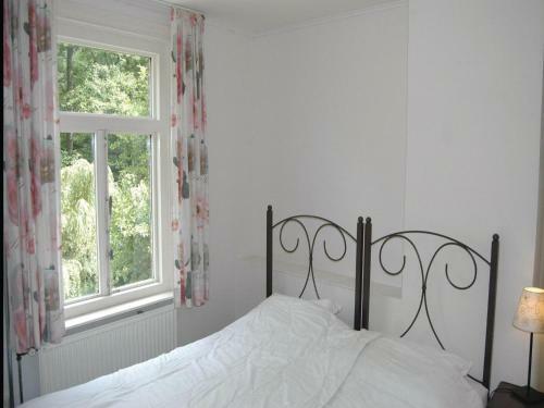 Holiday Home Maison D'olenne 04