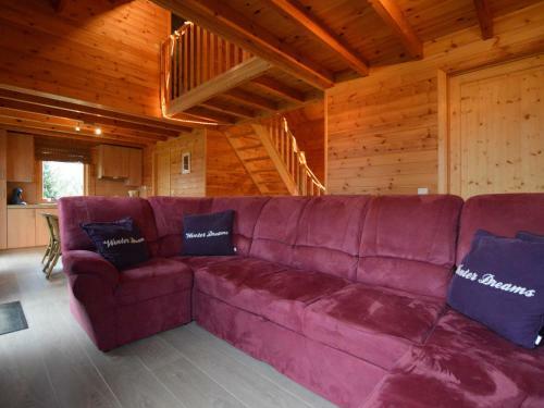 Cozy Chalet In Hastiere With Sauna