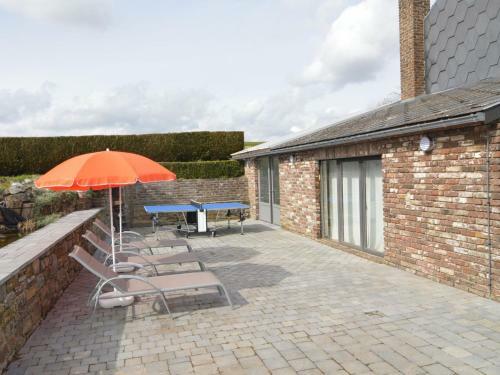 Modern Holiday Home In Goesnes With Private Pool