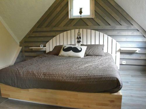 Spacious Chalet In Gesves Near River