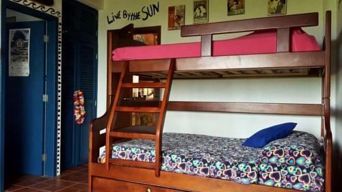 La Casa De Karina En Cur�a