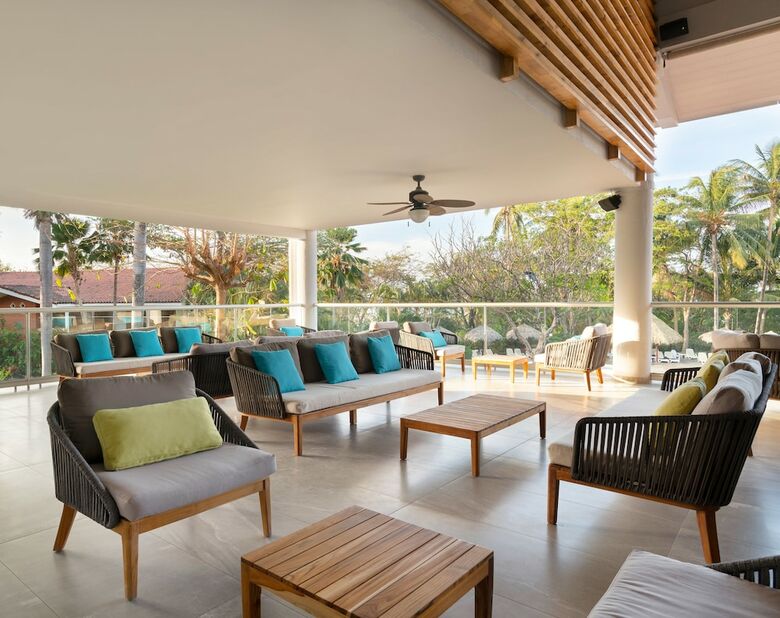 Hotel Occidental Tamarindo