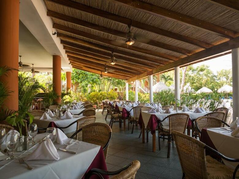 Hotel Occidental Tamarindo