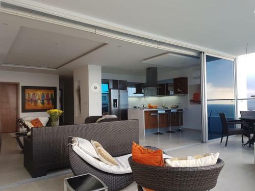 Apartamento Edificio Grand Diamond Beach Tonsupa