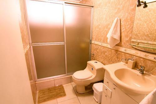 Condor�s Antisana Hotel Y Centro de Eventos