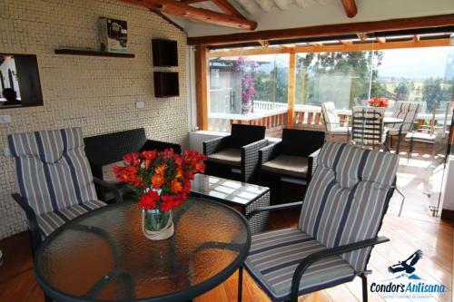Condor�s Antisana Hotel Y Centro de Eventos