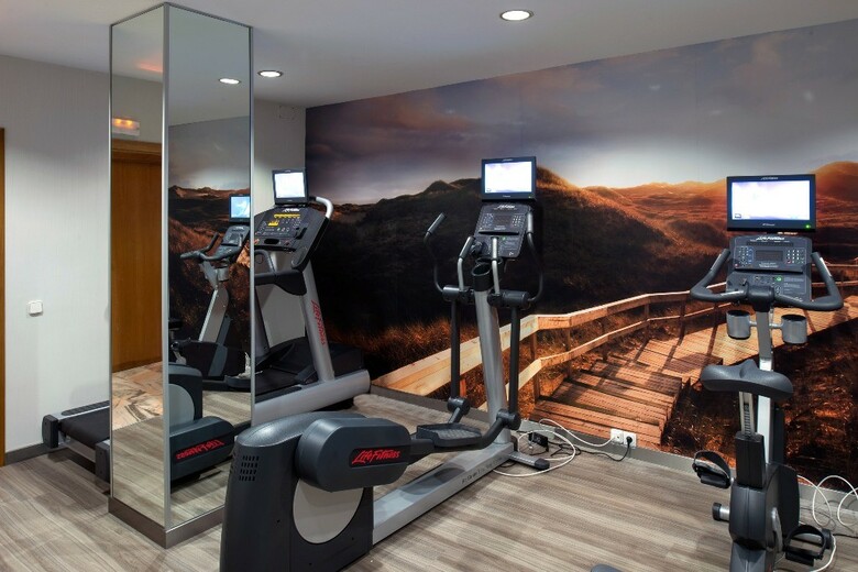 Hotel Catalonia Alb�niz