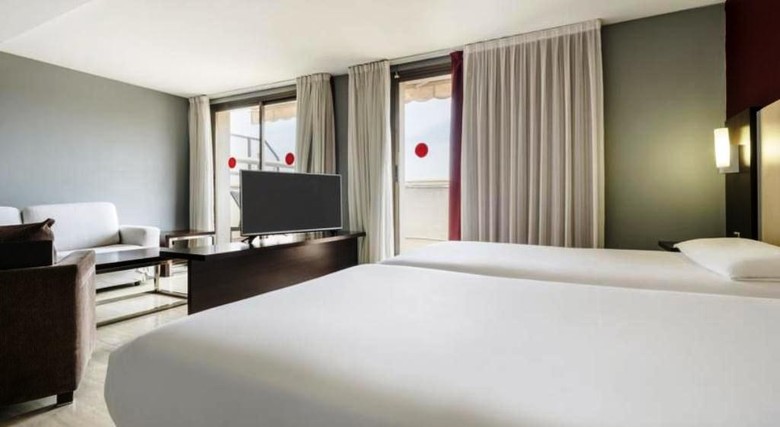 Hotel Ilunion Almirante