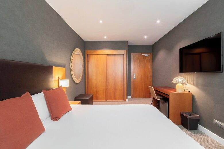 Hotel HLG Citypark Sant Just
