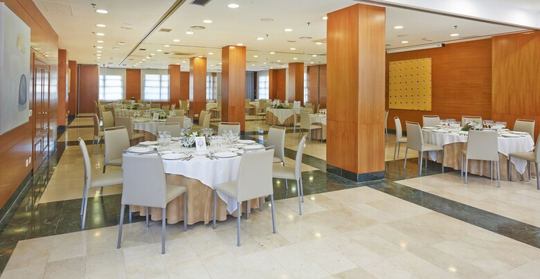 Hotel NH Valencia Las Artes