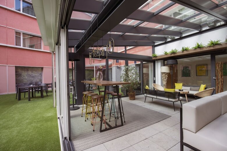 Hotel Yomo C�ntric