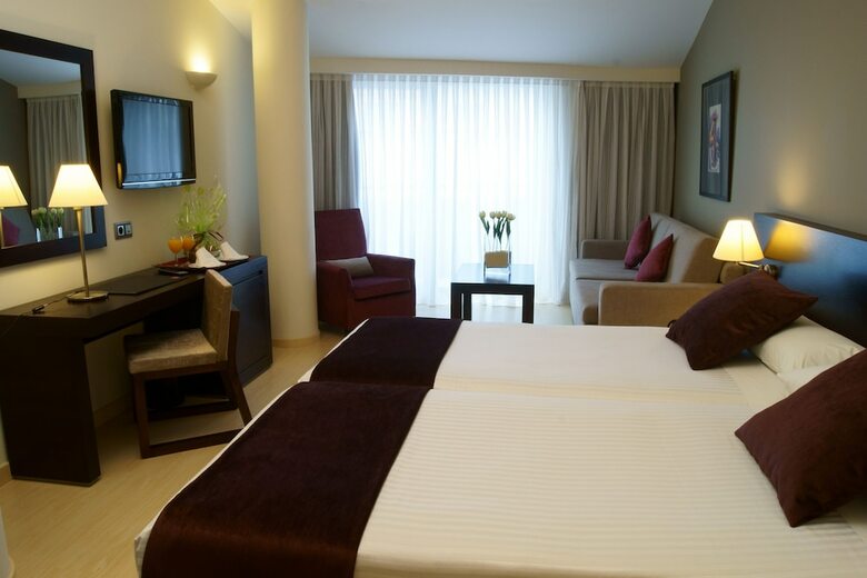 Hotel Yomo C�ntric
