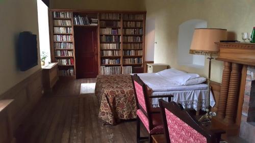Hostal Laitse Castle