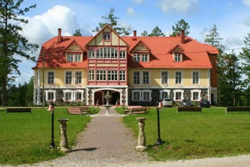 Hotel Cantervilla Castle