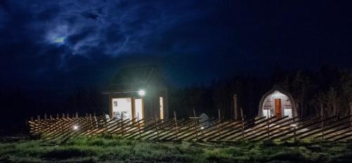 Roose Country House And Tiny Guesthouse