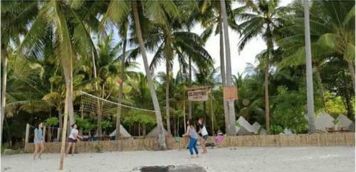 Glamping Siquijor By The Beach