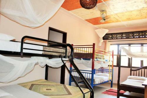 Bed & Breakfast Entebbe Vine Inn