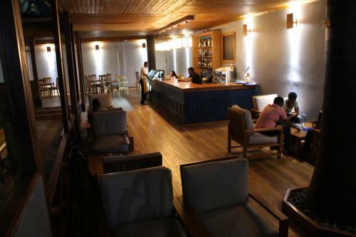 Tross Hotel