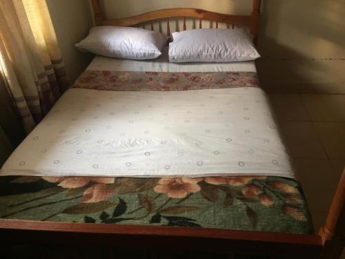 Gorilla Guest Hiltop Hotel Kabale