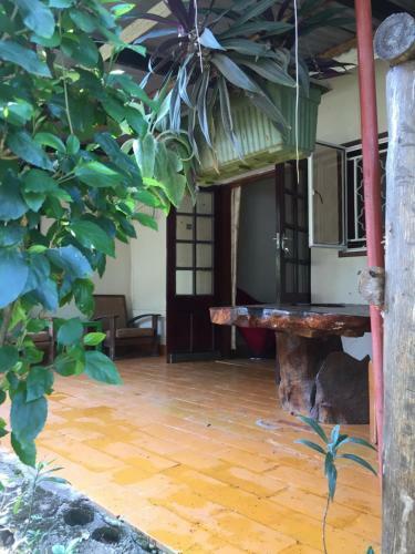Hostal Cross Roads Suites