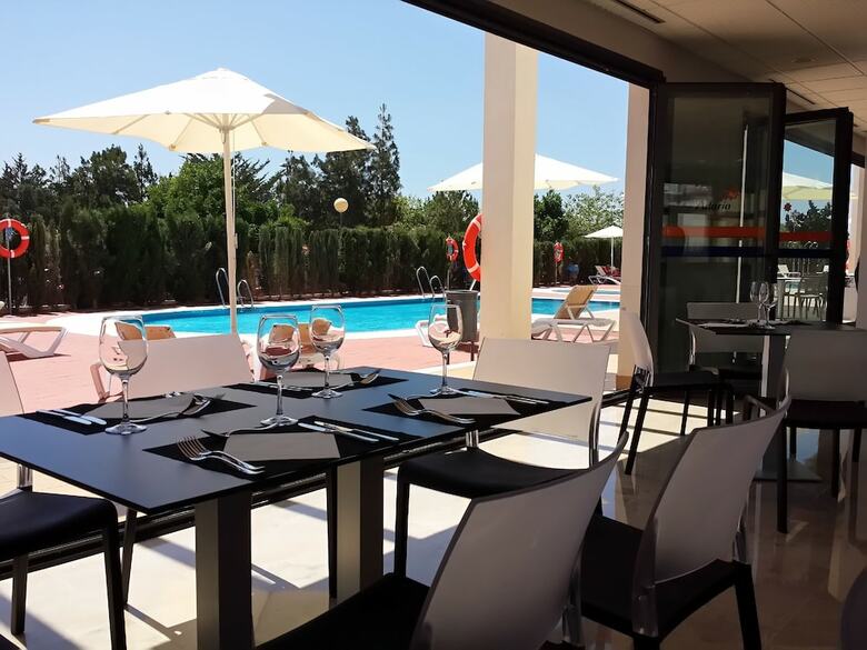 Hotel Adaria Vera