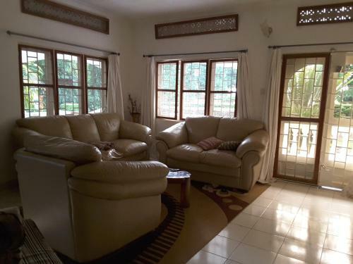 Bed & Breakfast Brownstone Country Home