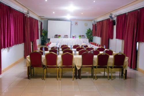 Comfort Hotel Entebbe
