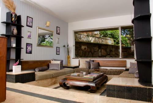 Golf Course Apartments
