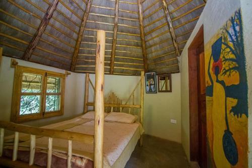 Hotel Roots Retreat And Camping Resort