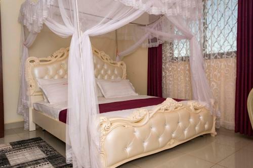 Albergue Mak Queen Hotel