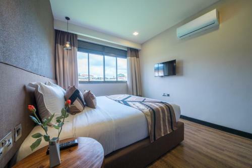 Speke Apartments Kitante