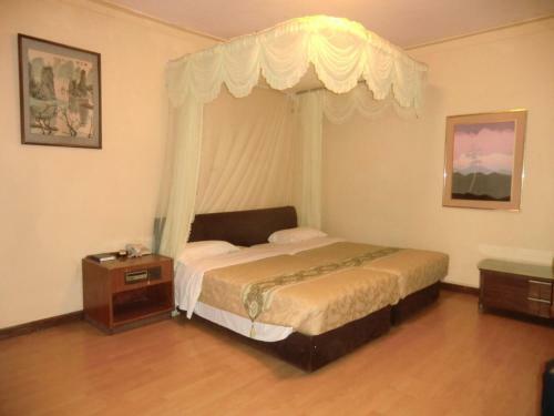 Fang Fang Hotel