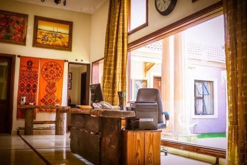Bed & Breakfast Zawadi House Lodge
