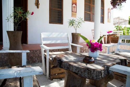 Bed & Breakfast Barabara House