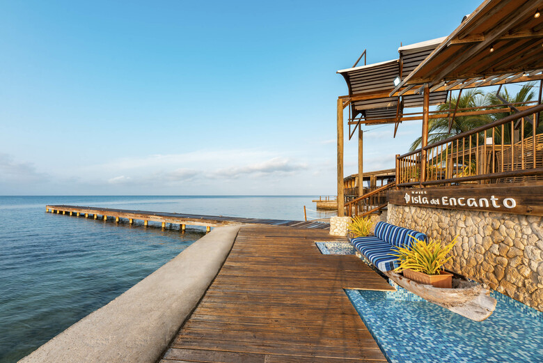 Isla Del Encanto Hotel & Spa