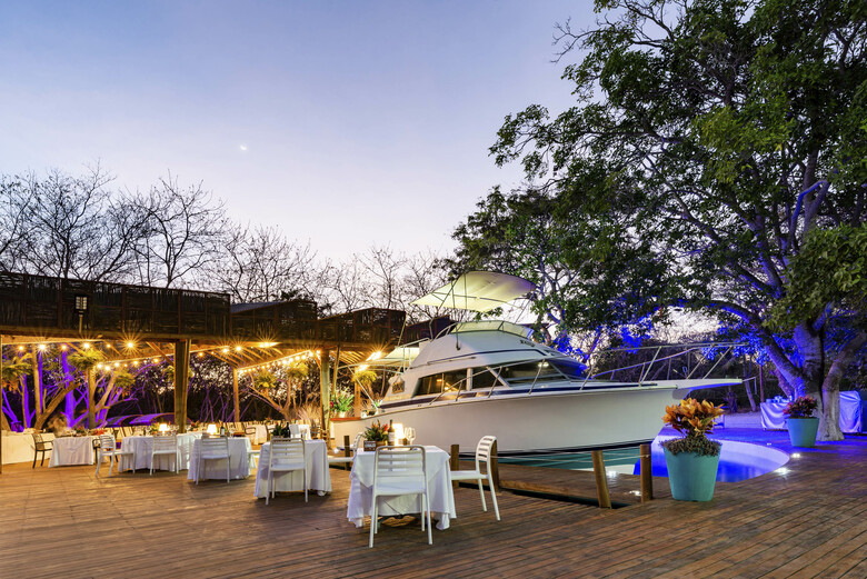 Isla Del Encanto Hotel & Spa