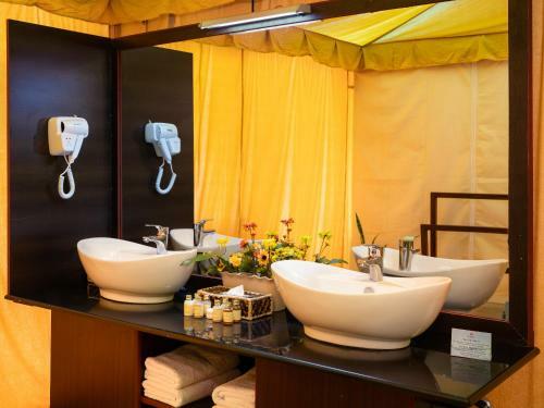 Hotel Fun Retreat Resort