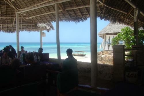 Blue Wave Villa & Kitchen