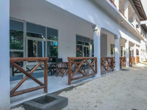 Posada Nungwi Beach Studios