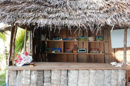 Afro Beach Bungalows Mafia