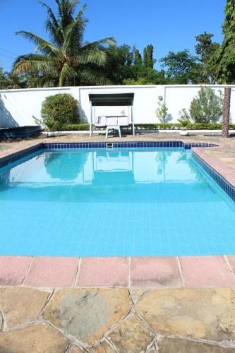 Hostal Idc Guest House