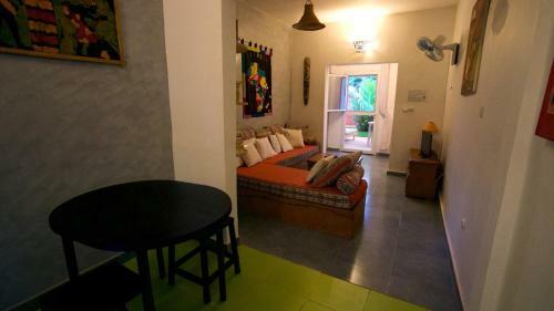 Hostal Adiana Saly Coulang