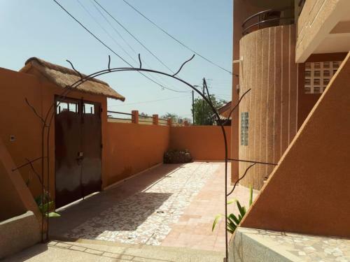 Hostal La Paix Diama Rek