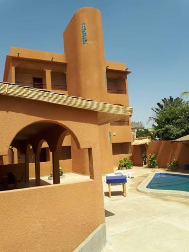 Hostal La Paix Diama Rek