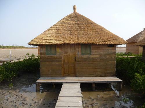 Lodge Cap Marniane