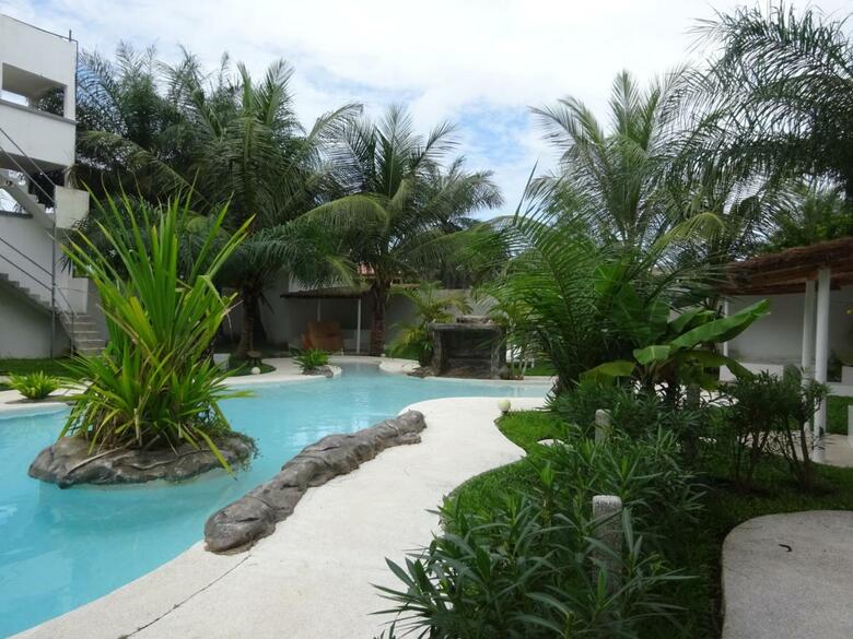Oasis Club