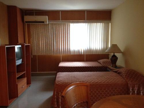 Aparthotel Plaza