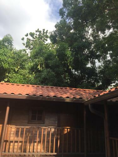 Hostal Caba�as Colindas