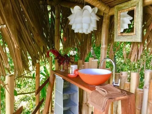 Jungle Treehouse By The Sea