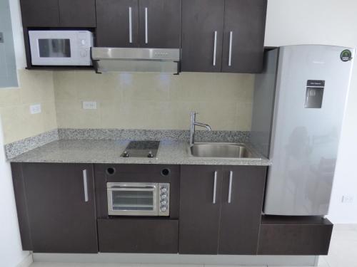 Apartamento Casco Viejo Direct Ocean Front 22-02